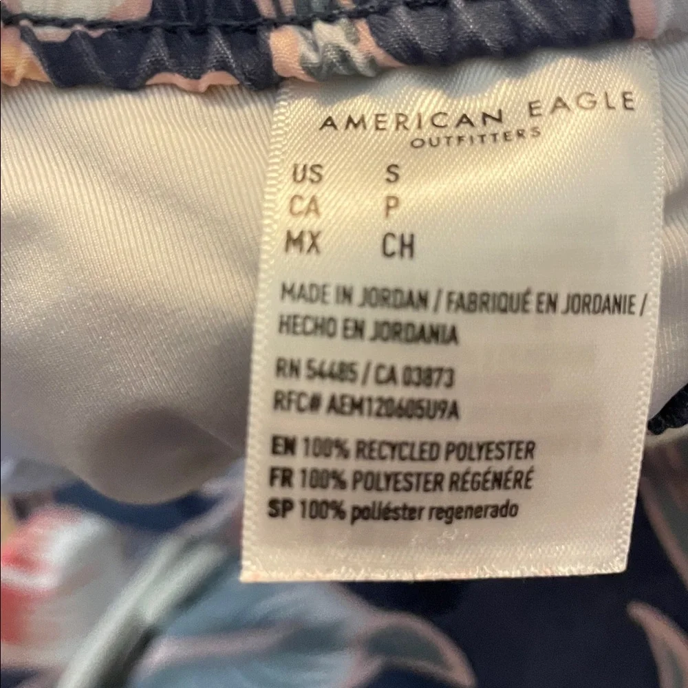 X6- Small Sm S American Eagle Outfitters Navy Floral Swim Trunks